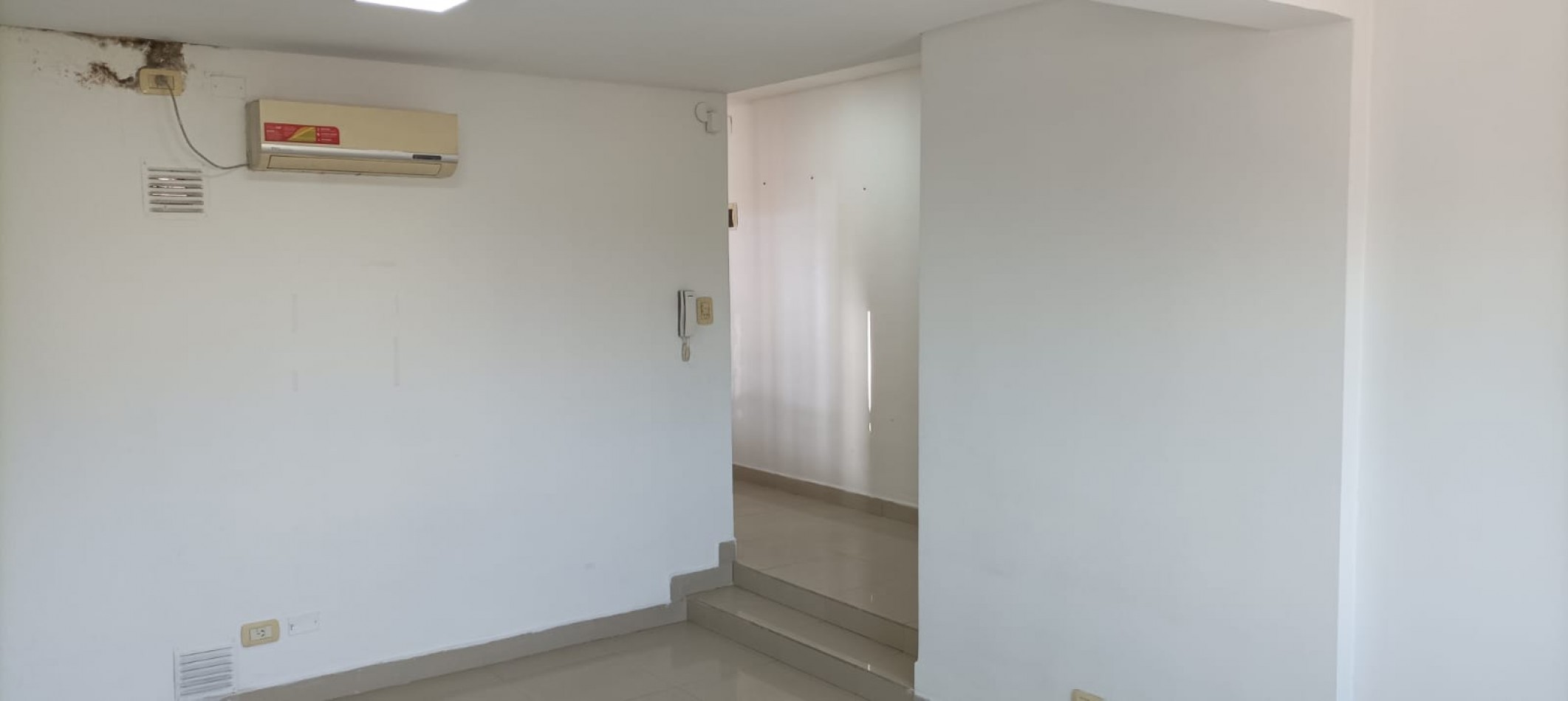 Departamento de 2 ambientes en complejo de Temperley