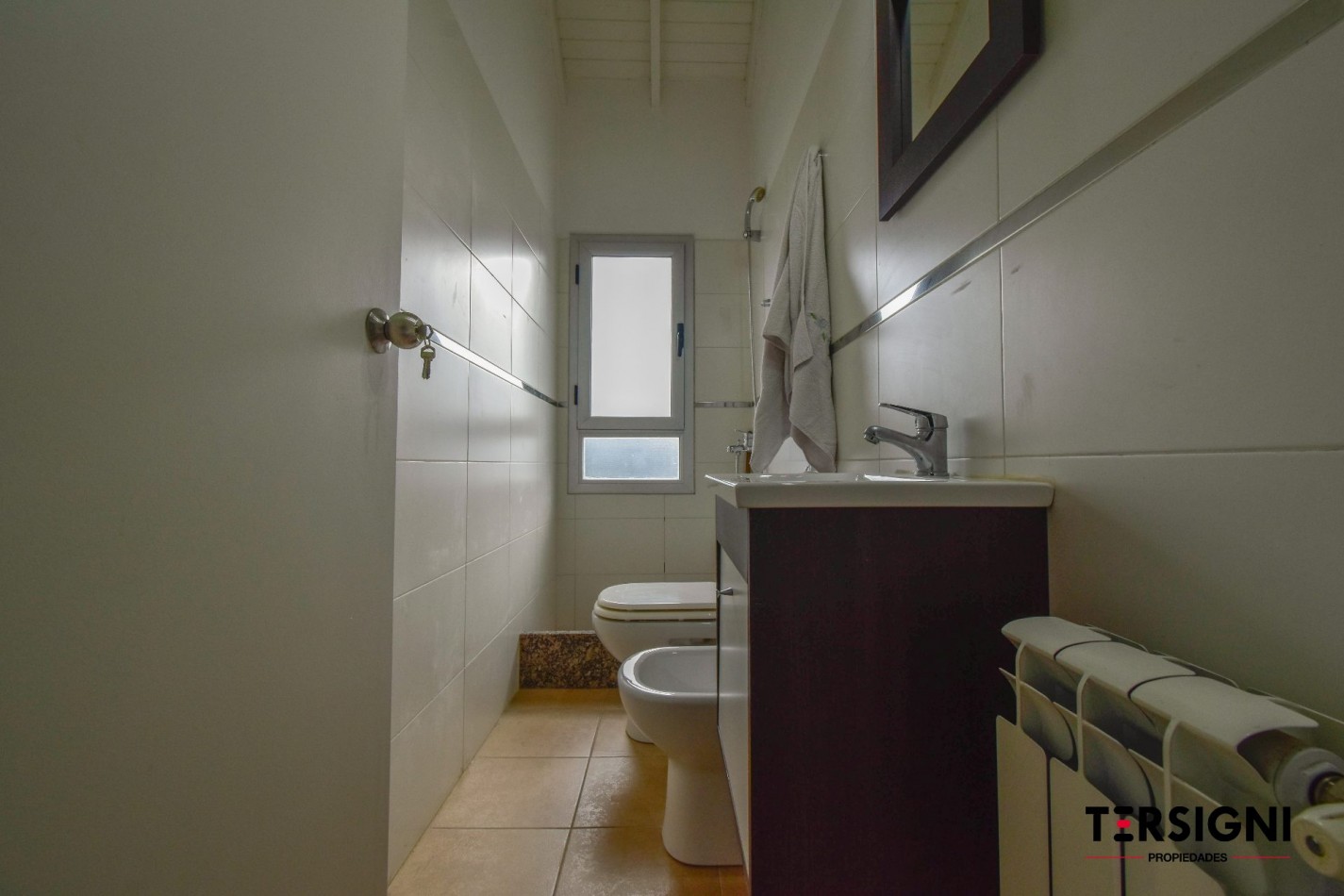 Moderna casa de 4 ambientes en Lomas de Zamora 