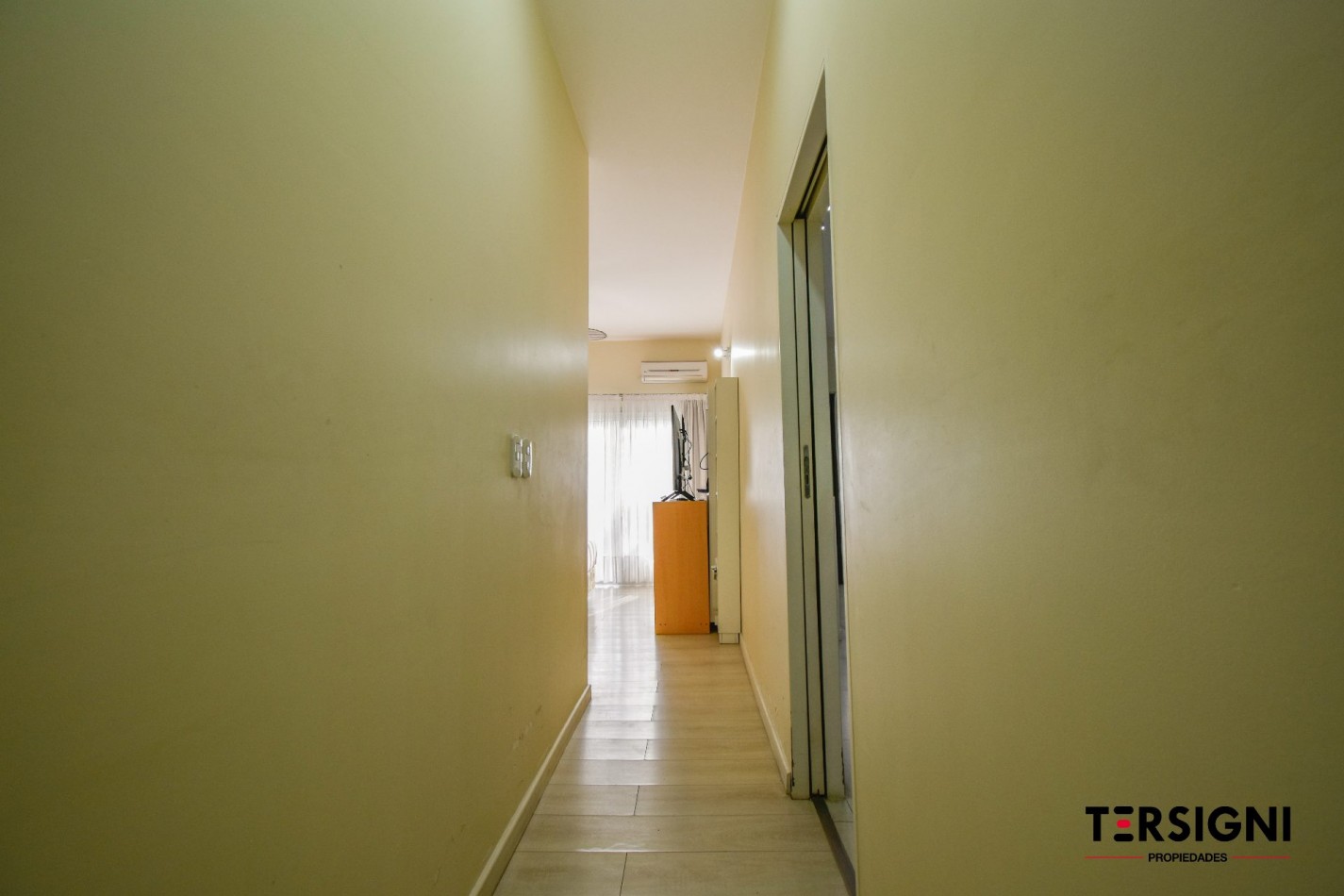 Moderna casa de 4 ambientes en Lomas de Zamora 
