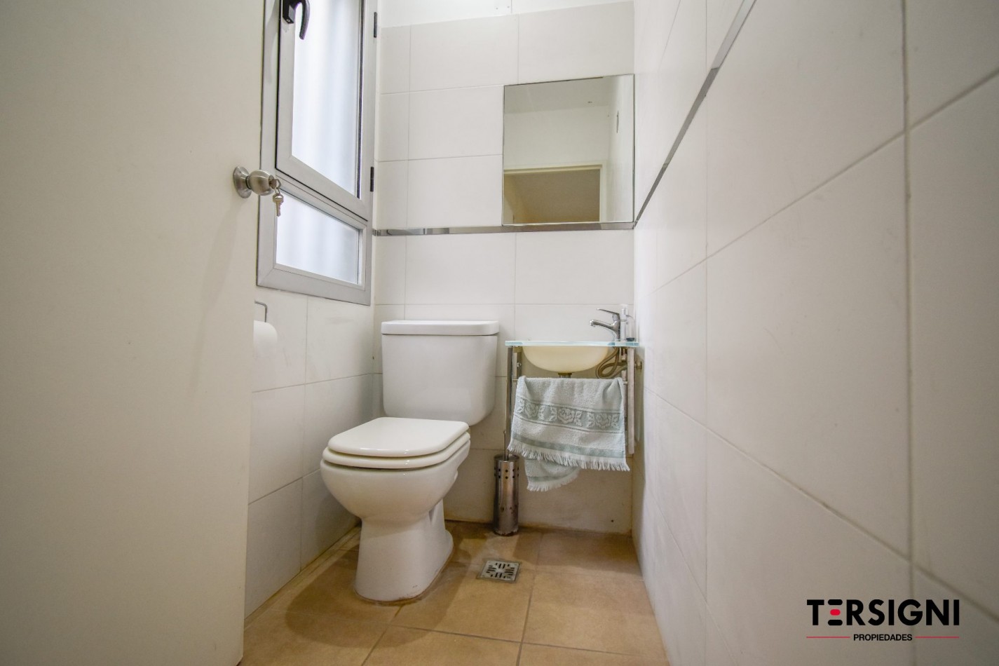 Moderna casa de 4 ambientes en Lomas de Zamora 