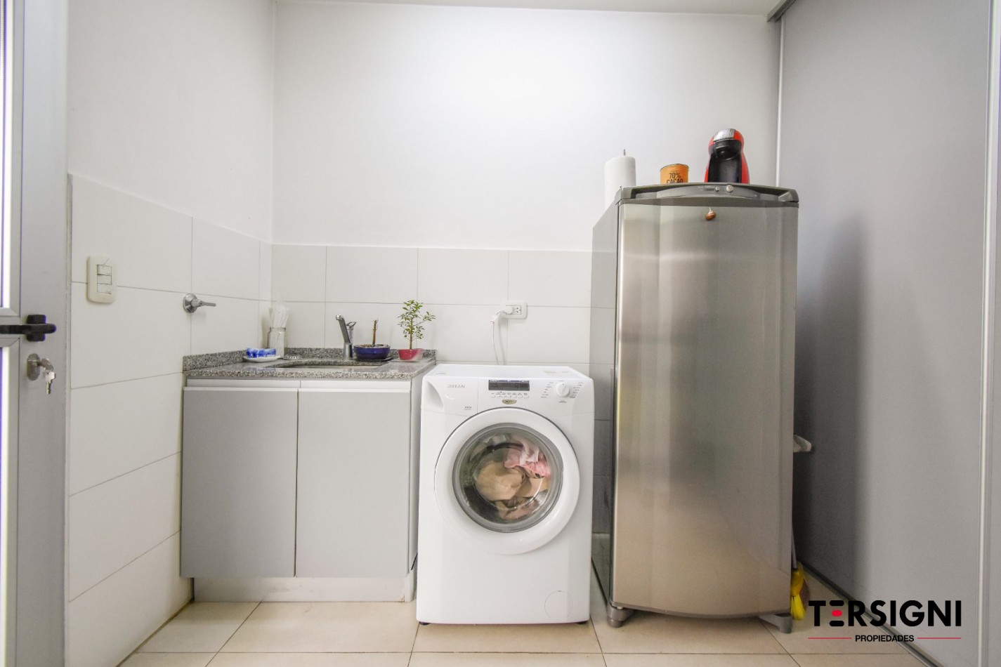 Moderna casa de 4 ambientes en Lomas de Zamora 