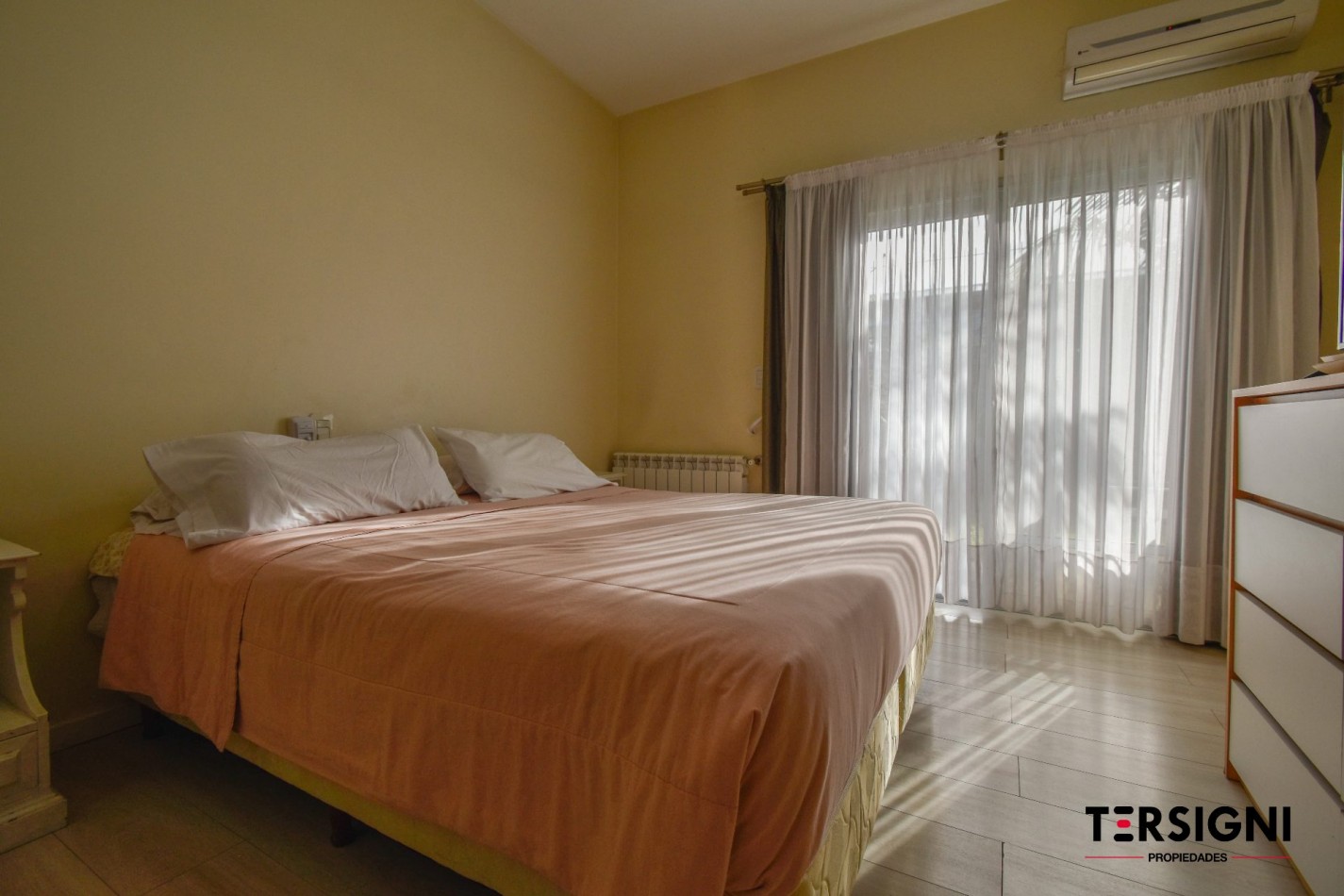 Moderna casa de 4 ambientes en Lomas de Zamora 