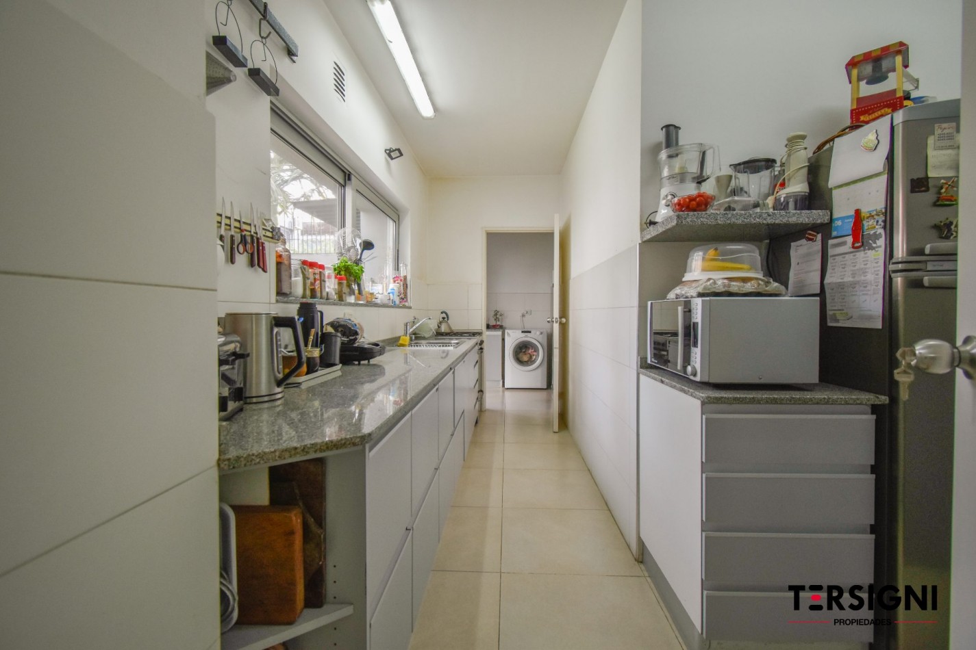 Moderna casa de 4 ambientes en Lomas de Zamora 