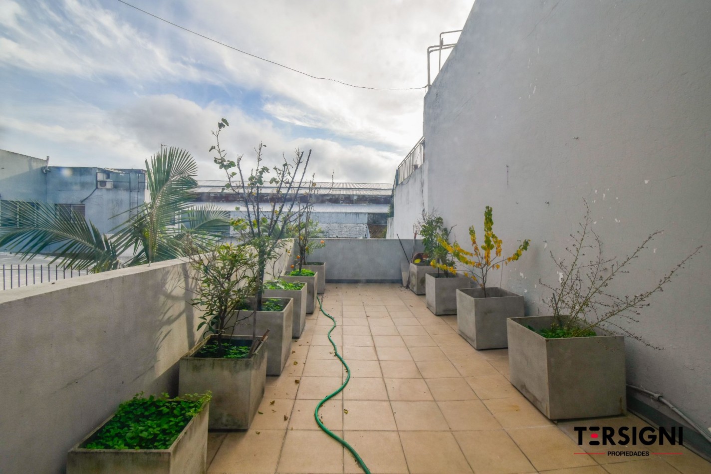 Moderna casa de 4 ambientes en Lomas de Zamora 