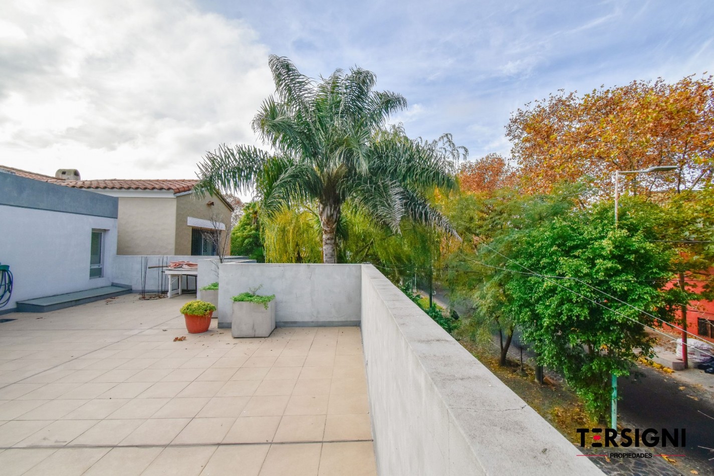 Moderna casa de 4 ambientes en Lomas de Zamora 
