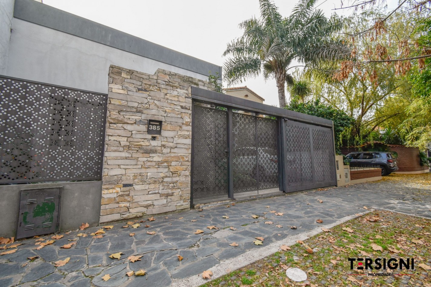 Moderna casa de 4 ambientes en Lomas de Zamora 