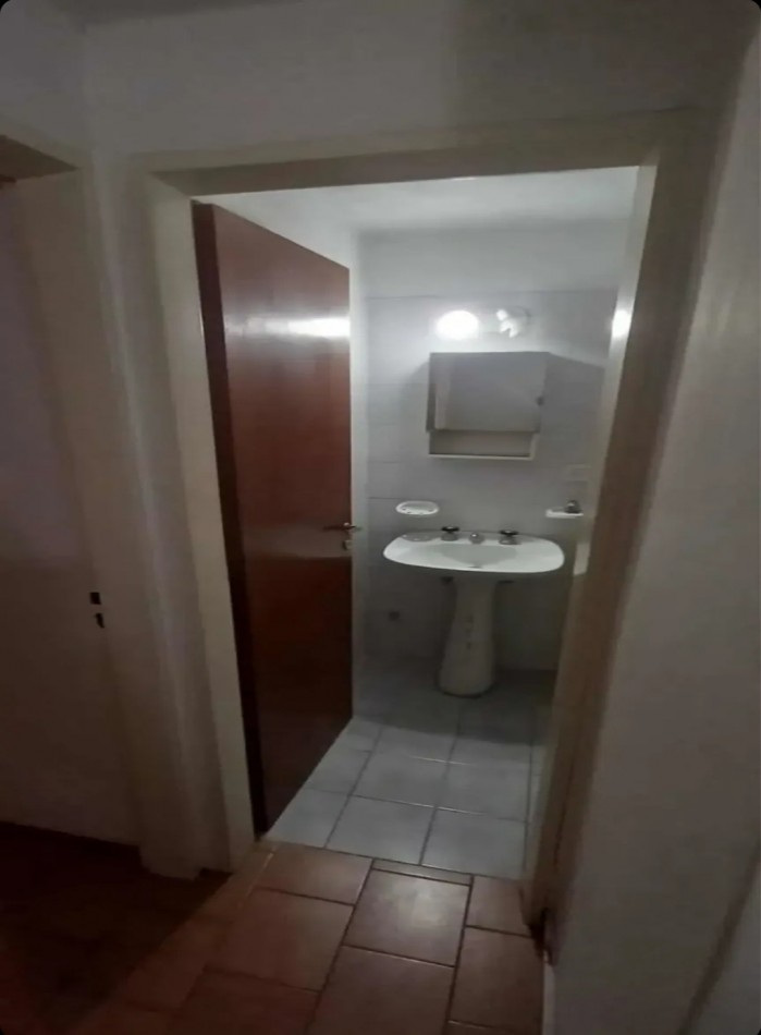 Santa Teresita - Impecable Duplex al frente con excelente capacidad a 100 metros del mar