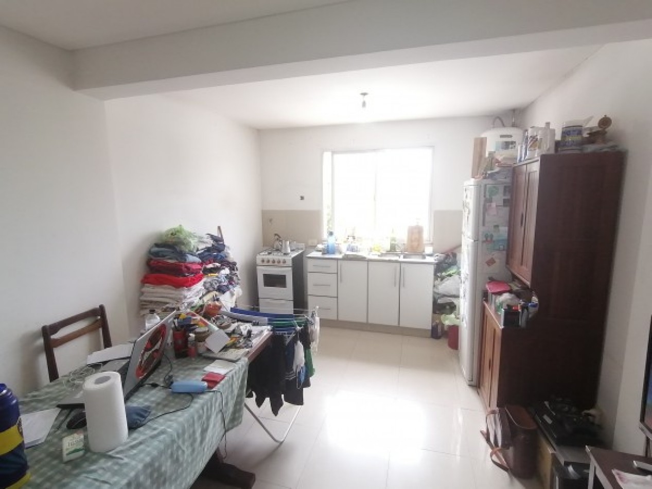 Departamento de 2 ambientes en complejo de Temperley