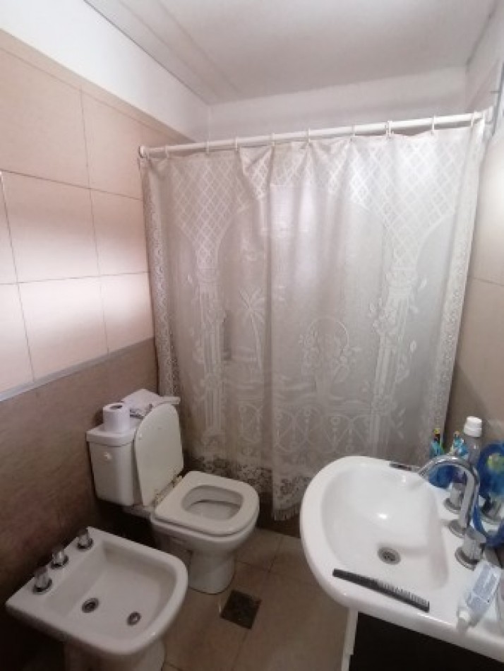 Departamento de 2 ambientes en complejo de Temperley